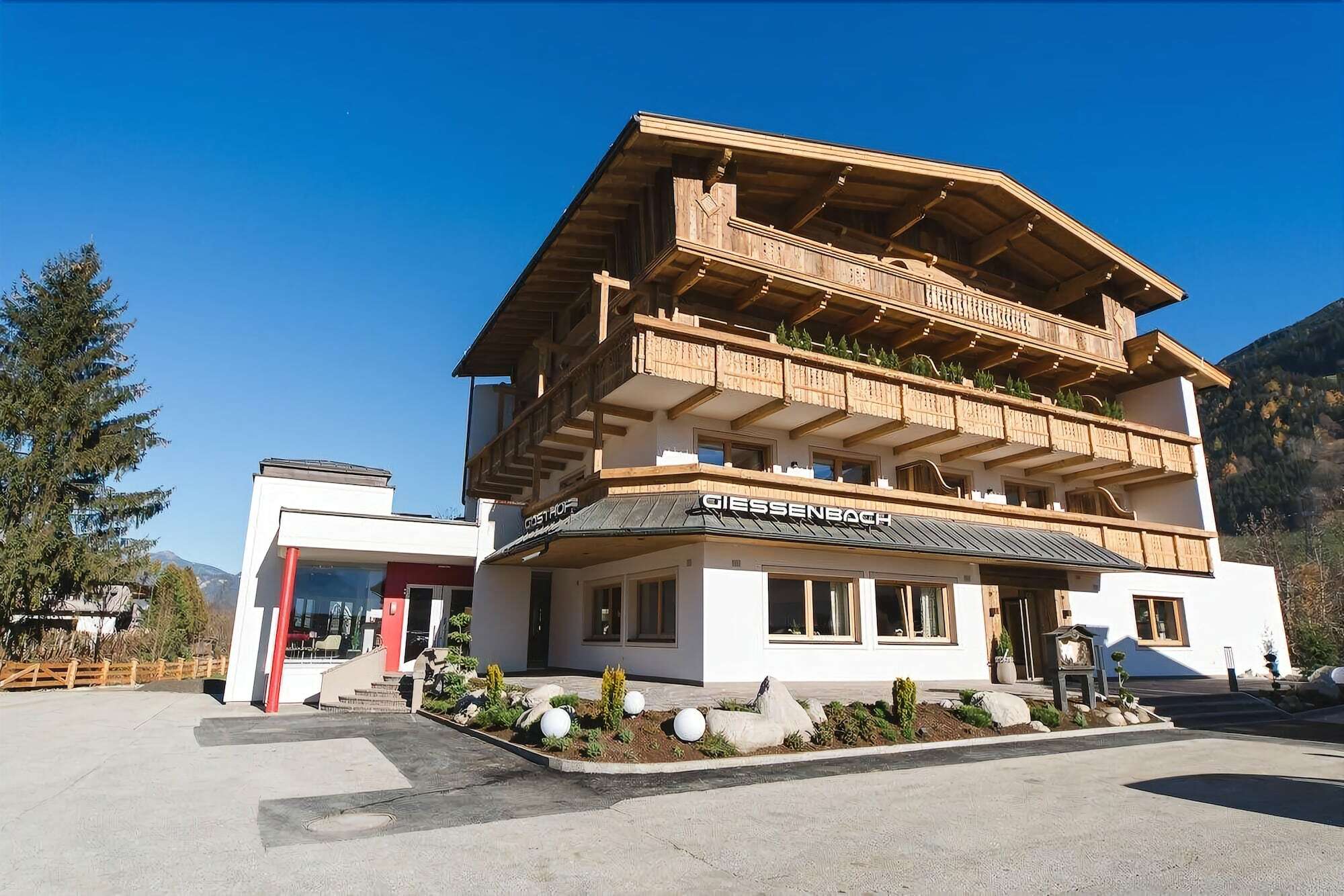 Hotel Giessenbach Fügen Kültér fotó